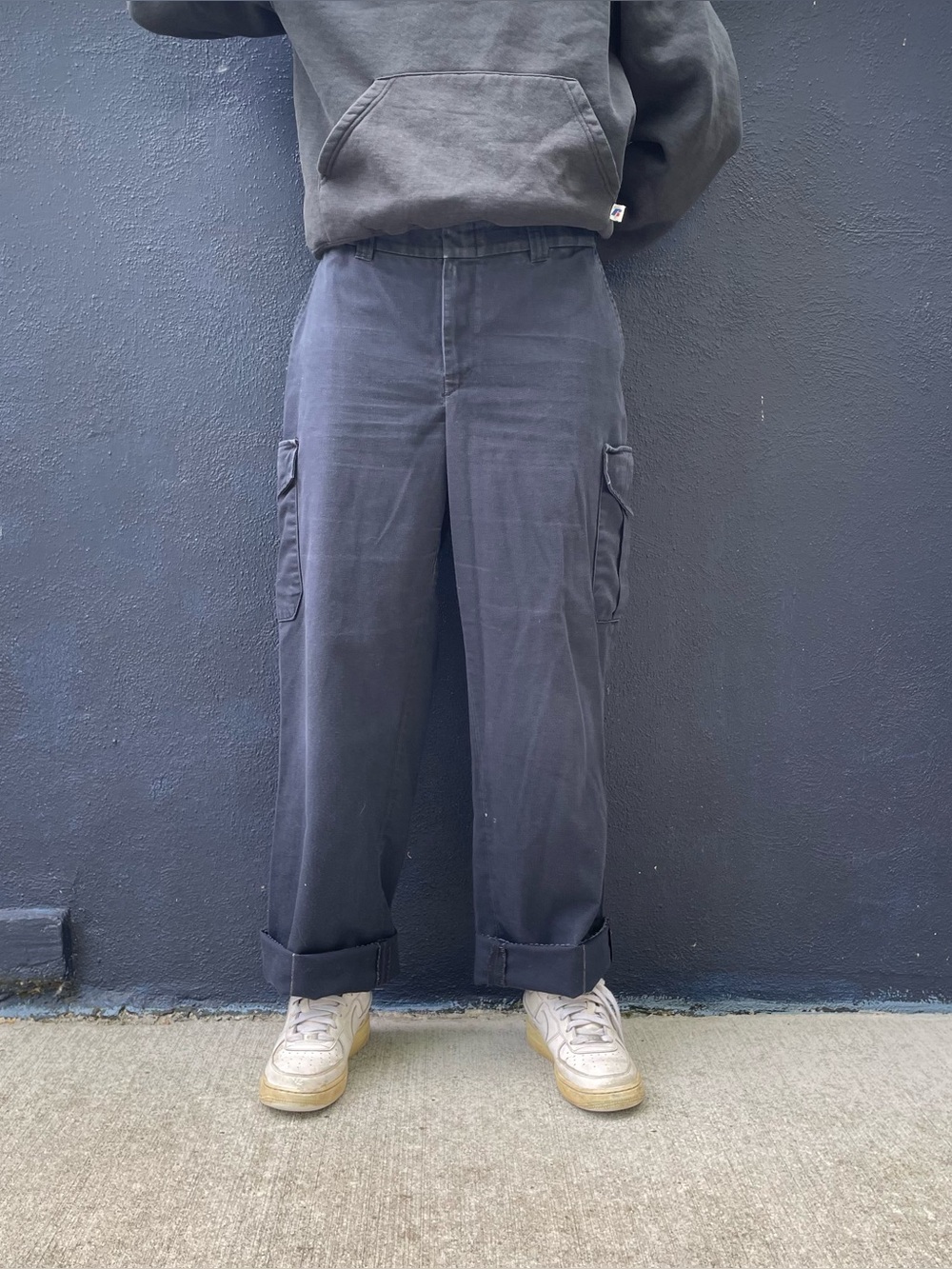 Navy blue baggy cargo pants size 16R/38”